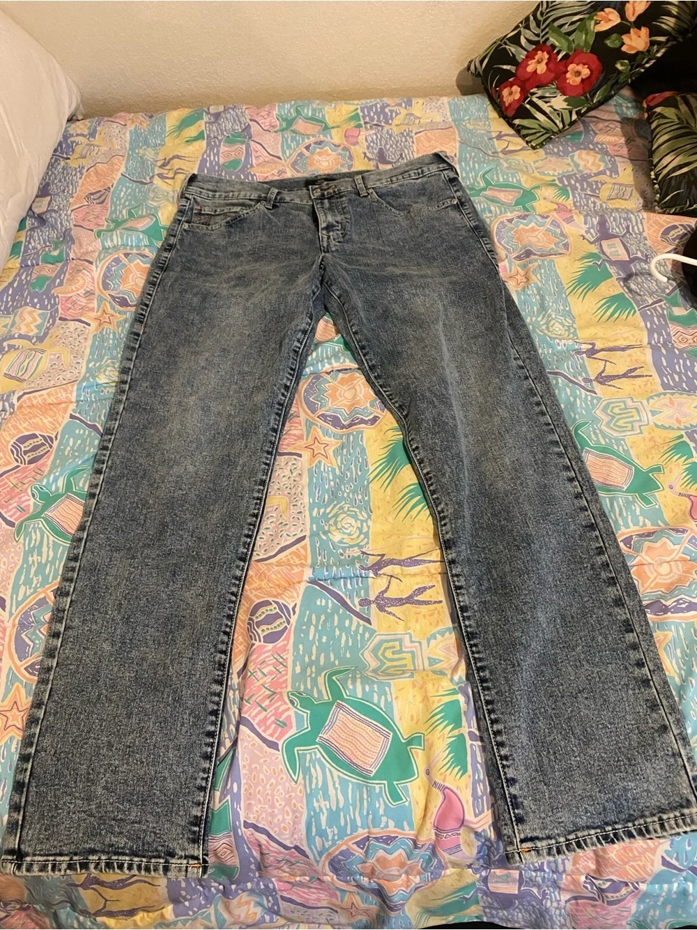 True Religion Men’s Blue Acid-Wash Straight Leg Jeans